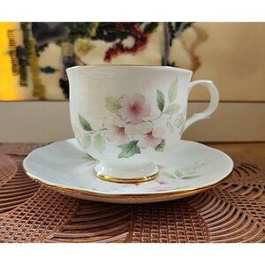 Vintage Sadler Wellington Fine Bone China Teacup & Saucer Set Pink Flowers